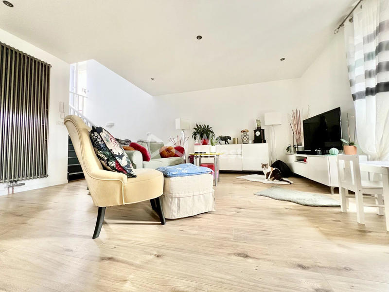 Appartement - 92 m² - 4 pièces