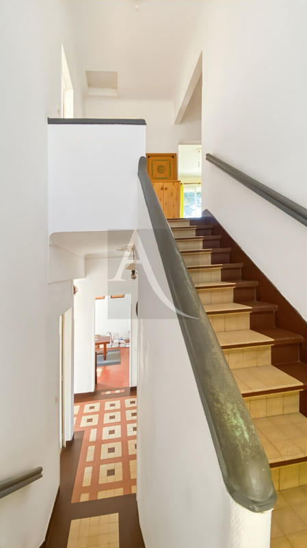 Maison - 139 m² - 7 pièces