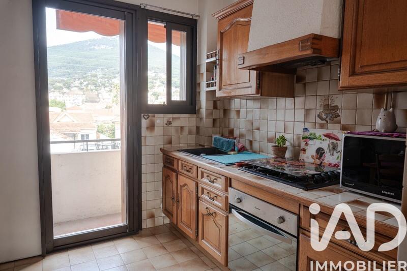 Appartement - 77 m² - 3 pièces