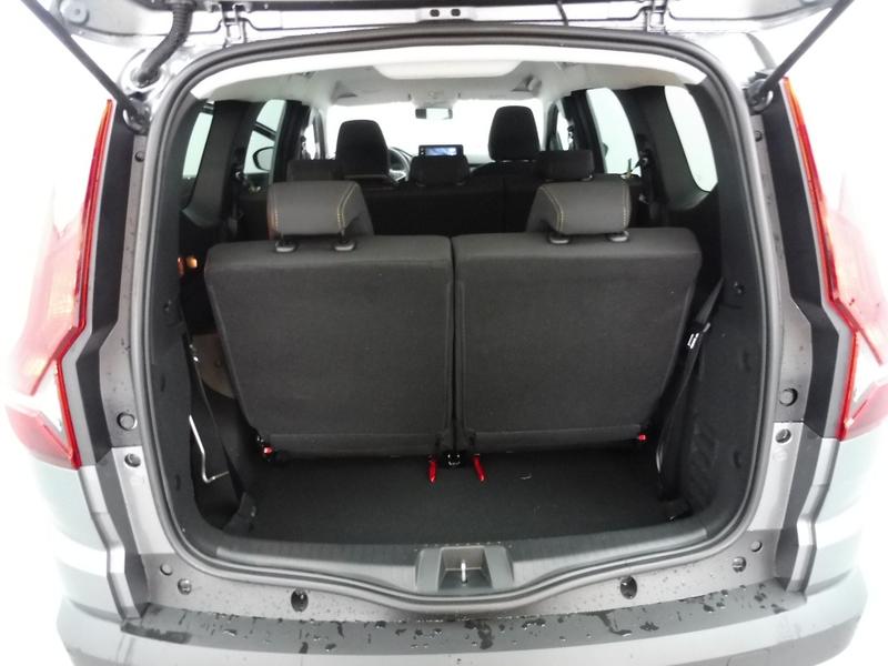 Dacia Jogger TCe 110 7 places Extreme + / Pack Confort+ Roue de Secours Sieges Av Chauffants Credit Classique ou Loa Possible