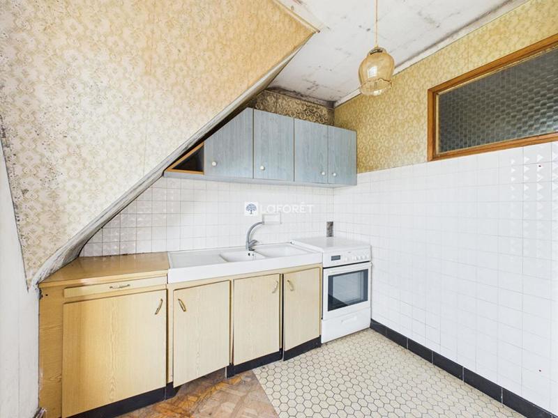 Maison - 120 m² - 8 pièces