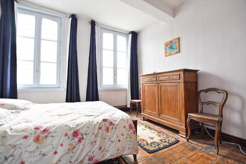 Maison - 184 m² - 6 pièces