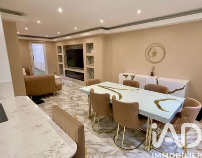 Appartement - 88 m² - 4 pièces