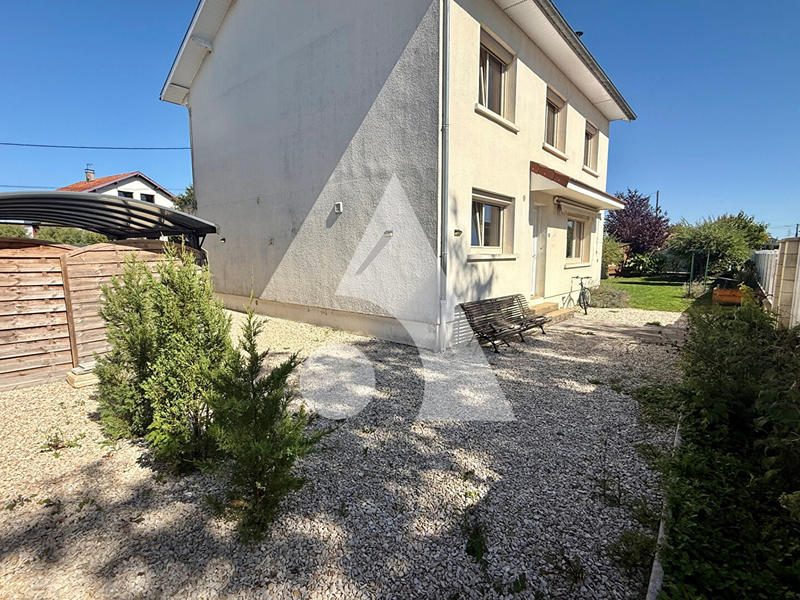 Maison - 128 m² - 6 pièces