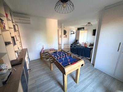 Maison - 150 m² - 8 pièces