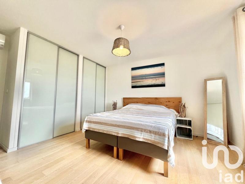 Maison - 186 m² - 7 pièces