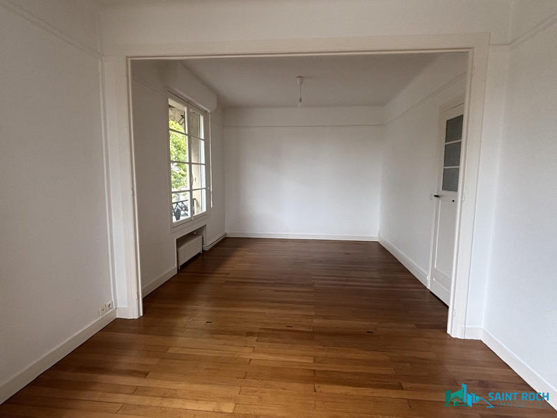 Appartement - 111 m² - 4 pièces