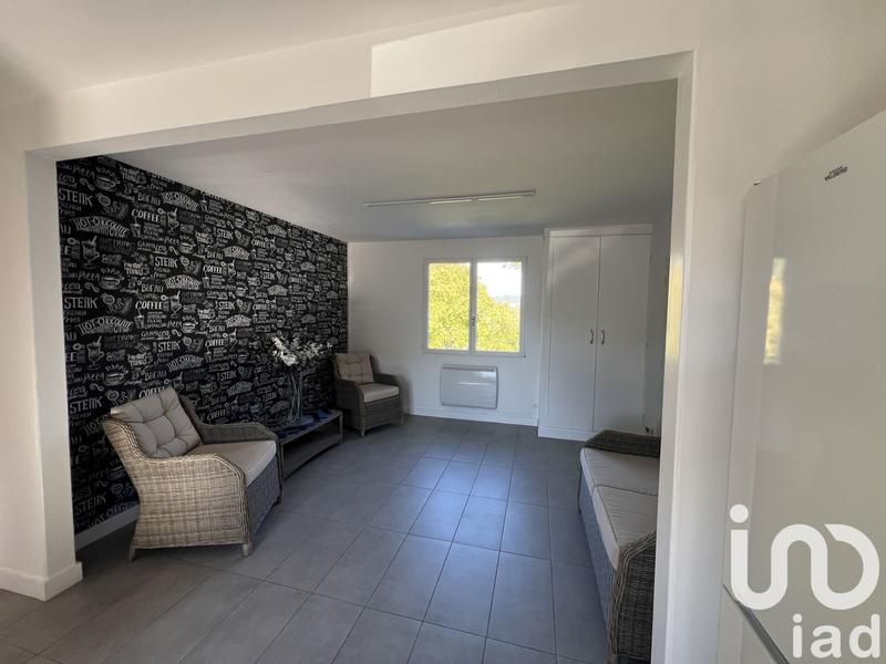 Maison - 361 m² - 12 pièces