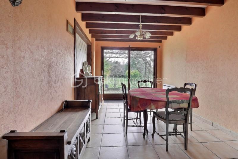 Maison traditionnelle - 128 m² - 6 pièces