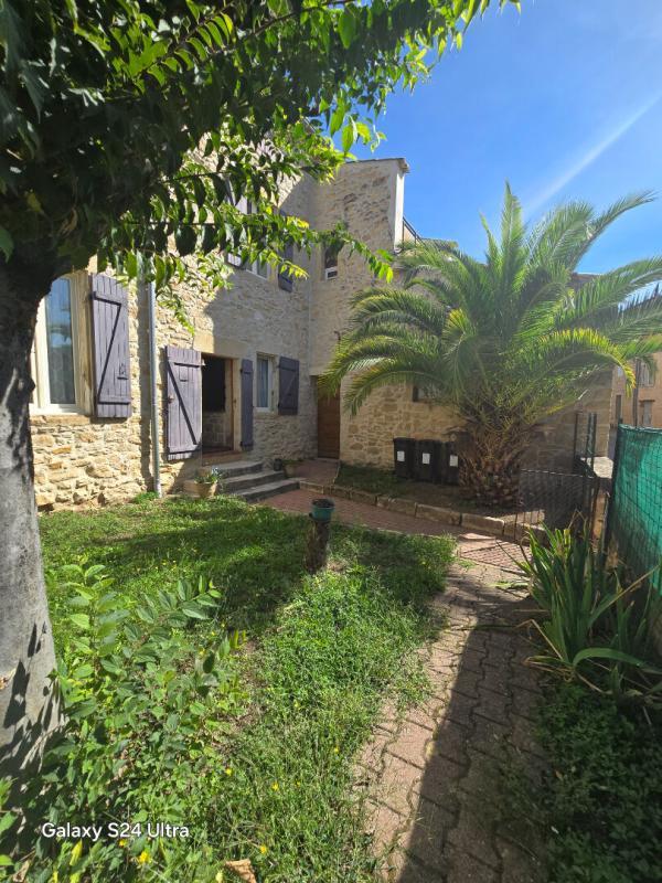 Demeure - 330 m² - 10 pièces