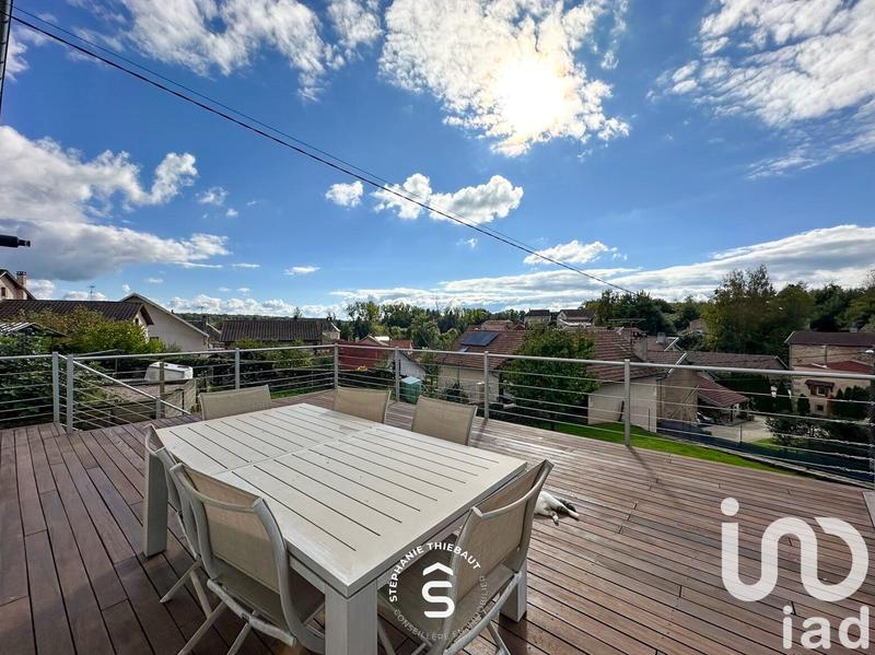 Appartement - 80 m² - 3 pièces