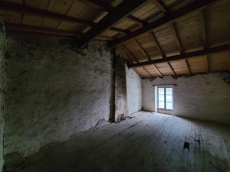 Grange - 75 m² - 3 pièces