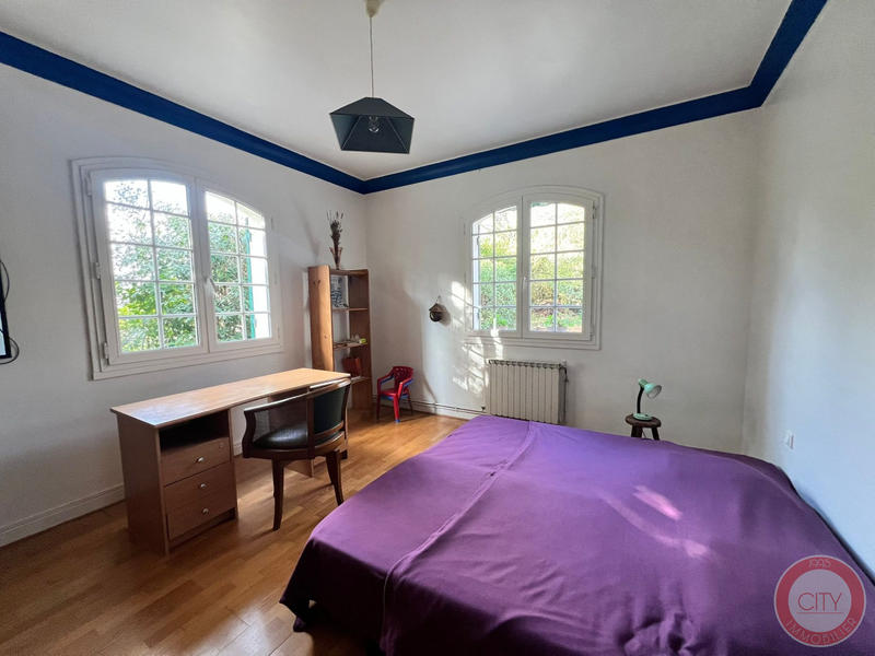 Maison ancienne - 190 m² - 7 pièces