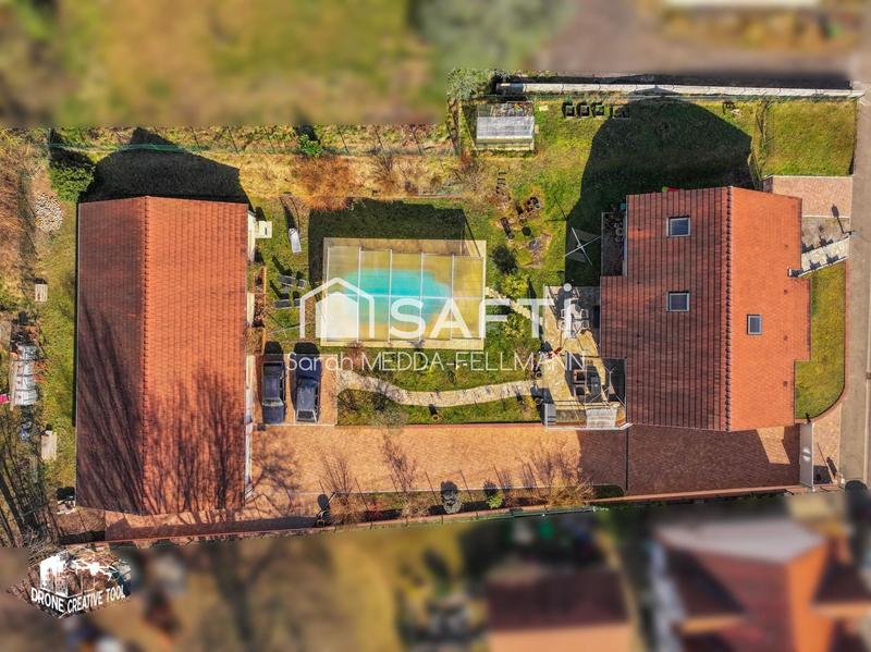 Maison - 165 m² - 5 pièces