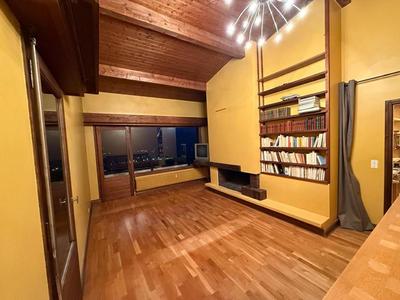 Appartement - 95 m² - 5 pièces