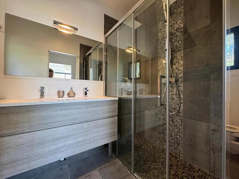 Maison - 187 m² - 7 pièces