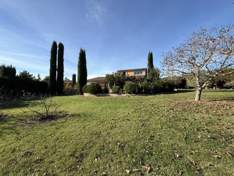 Maison - 192 m² - 7 pièces