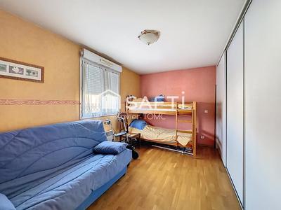 Appartement - 105 m² - 3 pièces