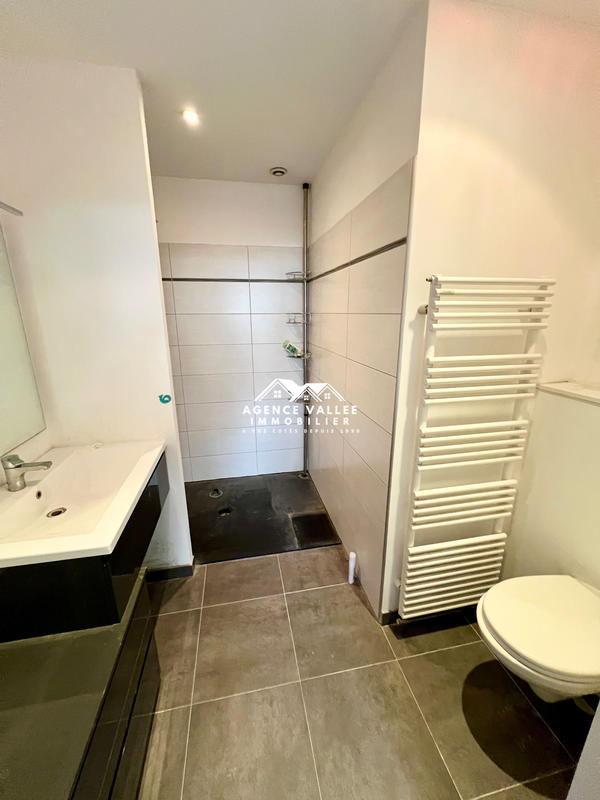 Maison - 137 m² - 8 pièces