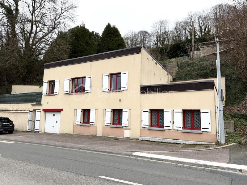 Maison - 106 m² - 5 pièces