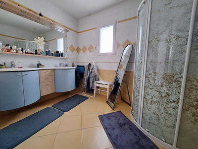 Maison - 145 m² - 5 pièces