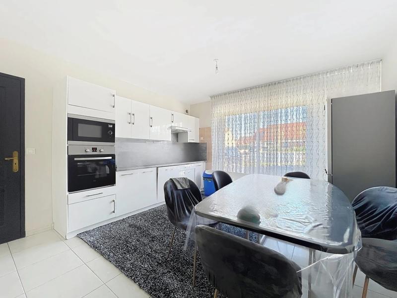 Maison traditionnelle - 160 m² - 6 pièces