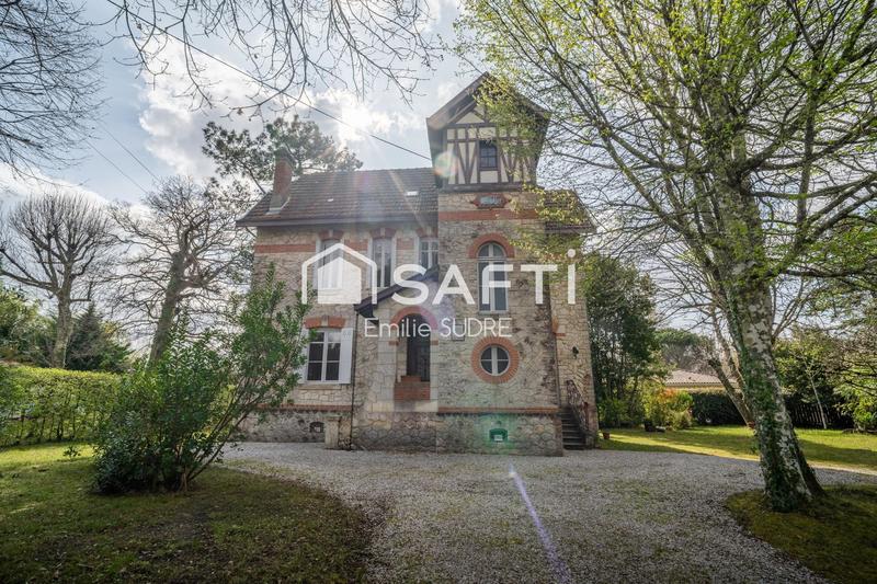 Maison de maîtres - 245 m² - 6 pièces