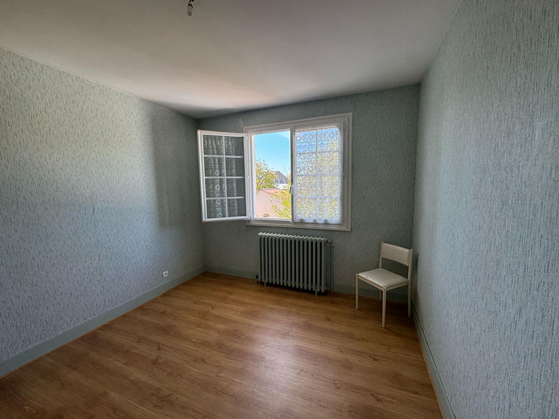 Maison - 190 m² - 8 pièces