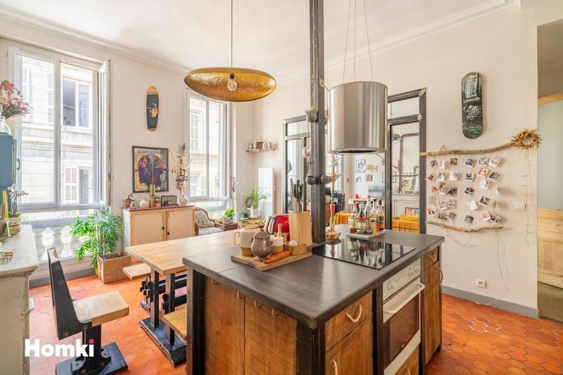 Appartement - 91 m² - 4 pièces