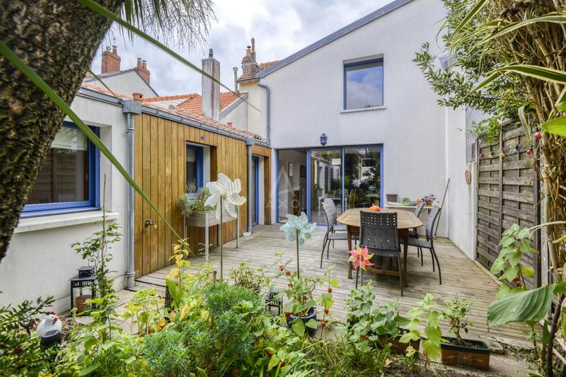 Maison - 130 m² - 6 pièces