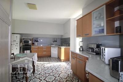 Maison en pierre - 325 m² - 8 pièces