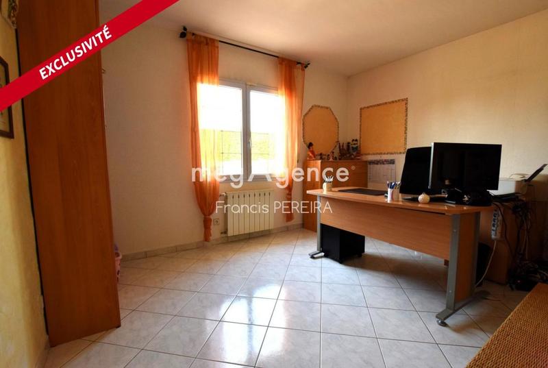 Maison - 182 m² - 8 pièces