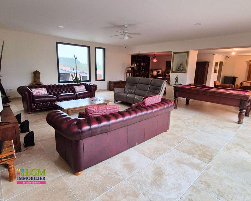 Villa - 525 m² - 7 pièces