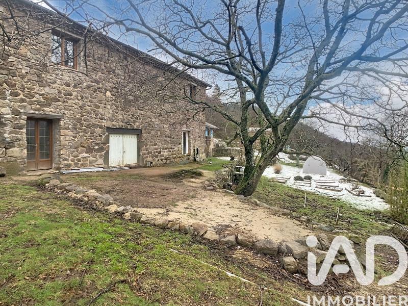 Maison - 195 m² - 8 pièces