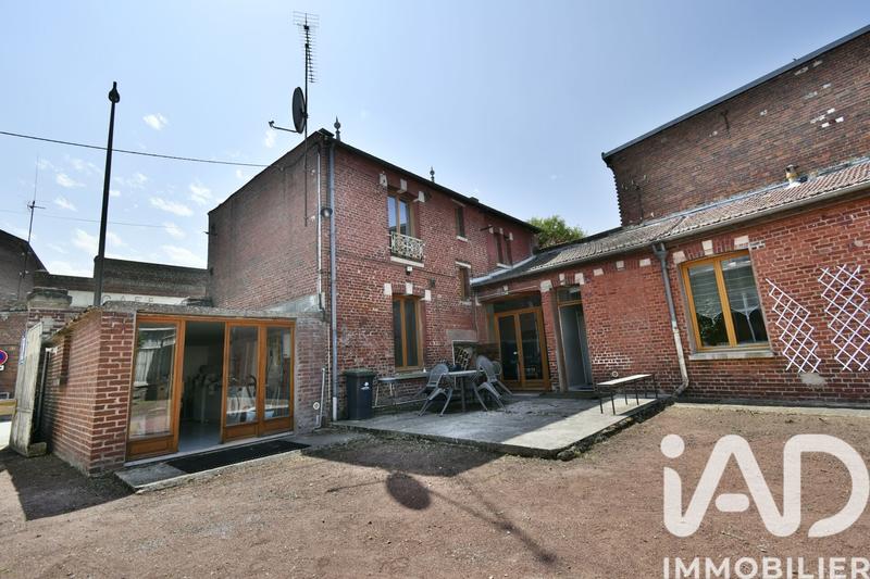 Maison - 195 m² - 6 pièces