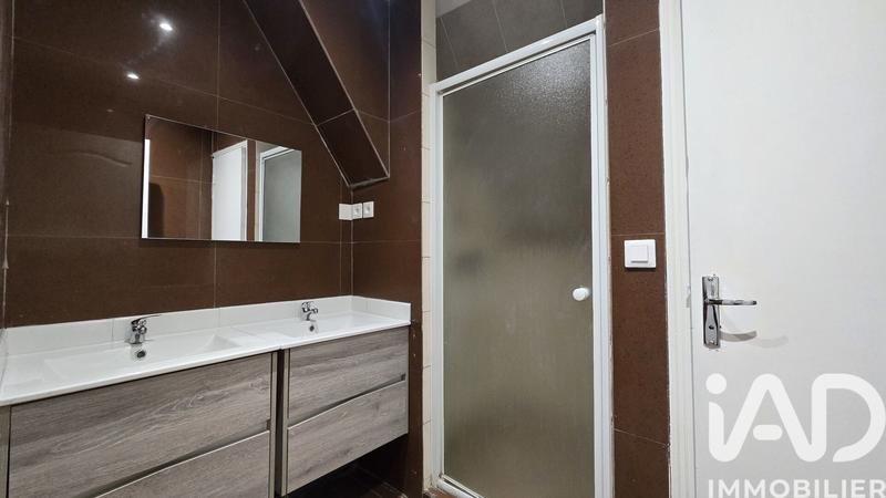 Appartement - 60 m² - 5 pièces