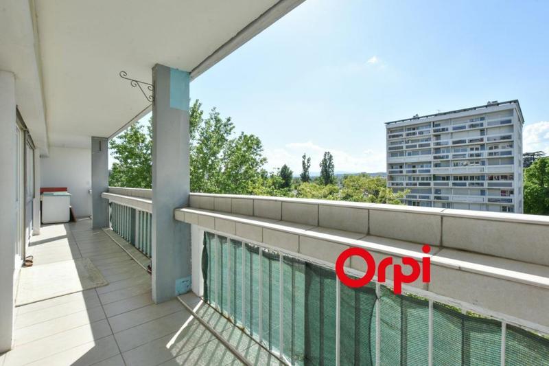 Appartement - 86 m² - 4 pièces