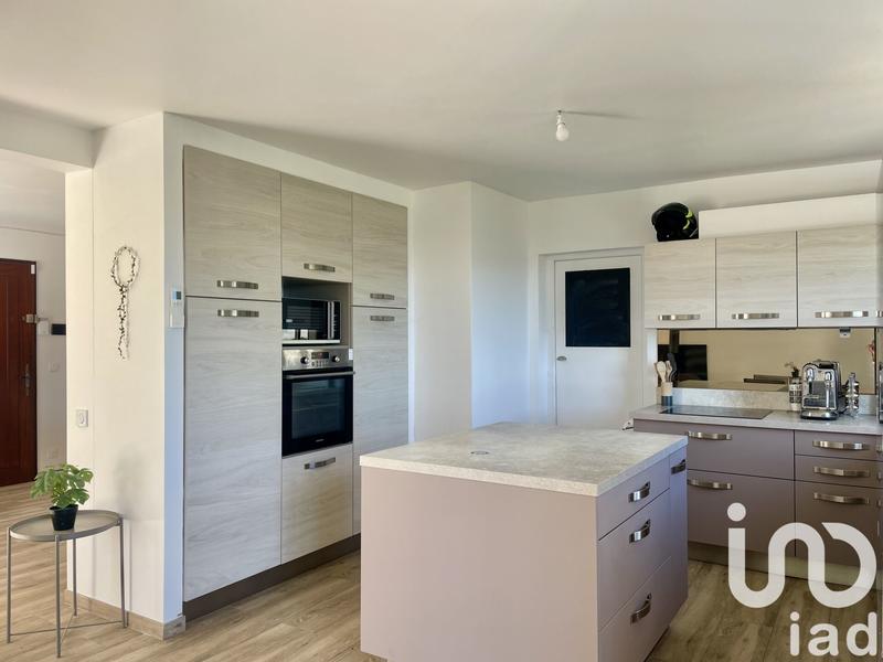 Maison - 93 m² - 4 pièces