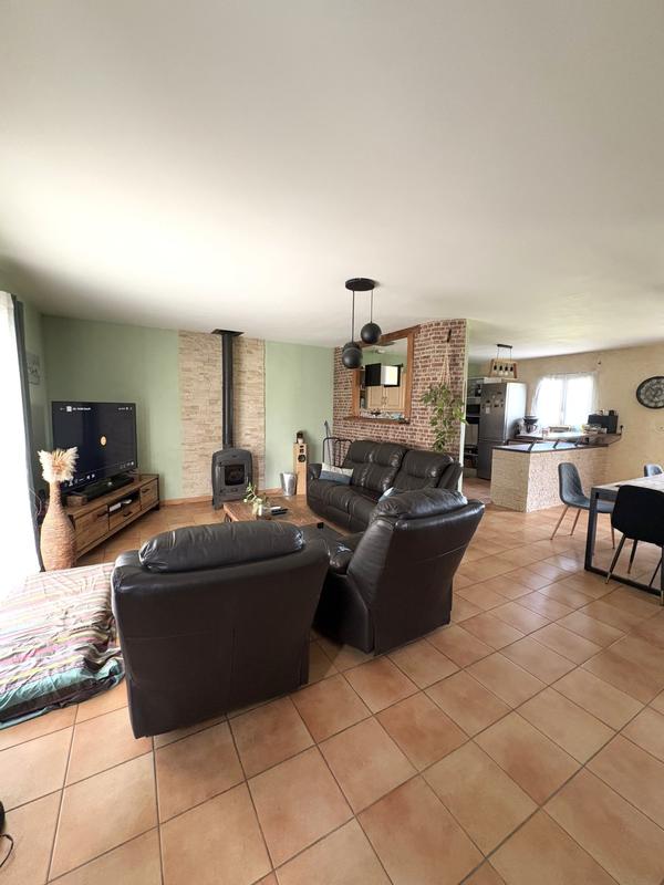 Maison - 104 m² - 5 pièces