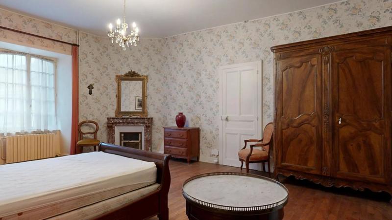 Maison bourgeoise - 212 m² - 6 pièces