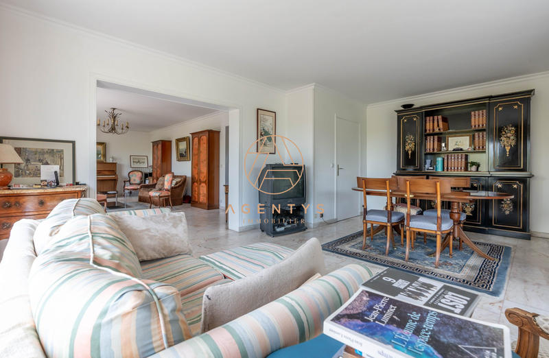 Appartement - 157 m² - 5 pièces