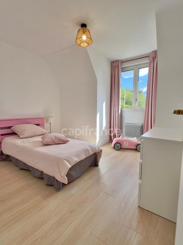 Maison - 173 m² - 6 pièces