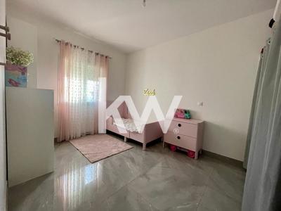 Maison - 121 m² - 4 pièces