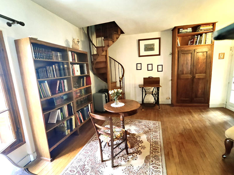 Maison - 100 m² - 6 pièces