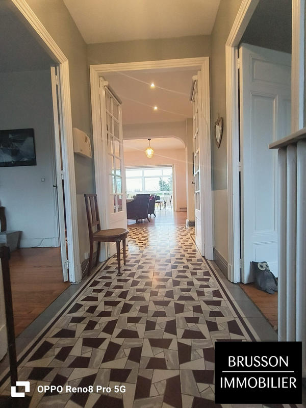 Villa - 192 m² - 5 pièces