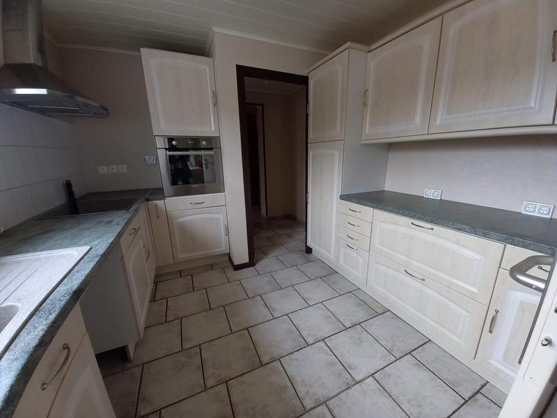 Maison - 96 m² - 3 pièces