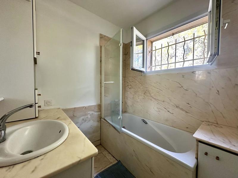 Maison - 143 m² - 5 pièces