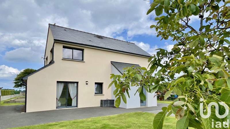 Maison - 121 m² - 5 pièces