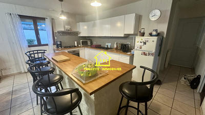 Maison - 120 m² - 4 pièces