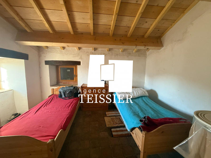 Maison - 97 m² - 4 pièces